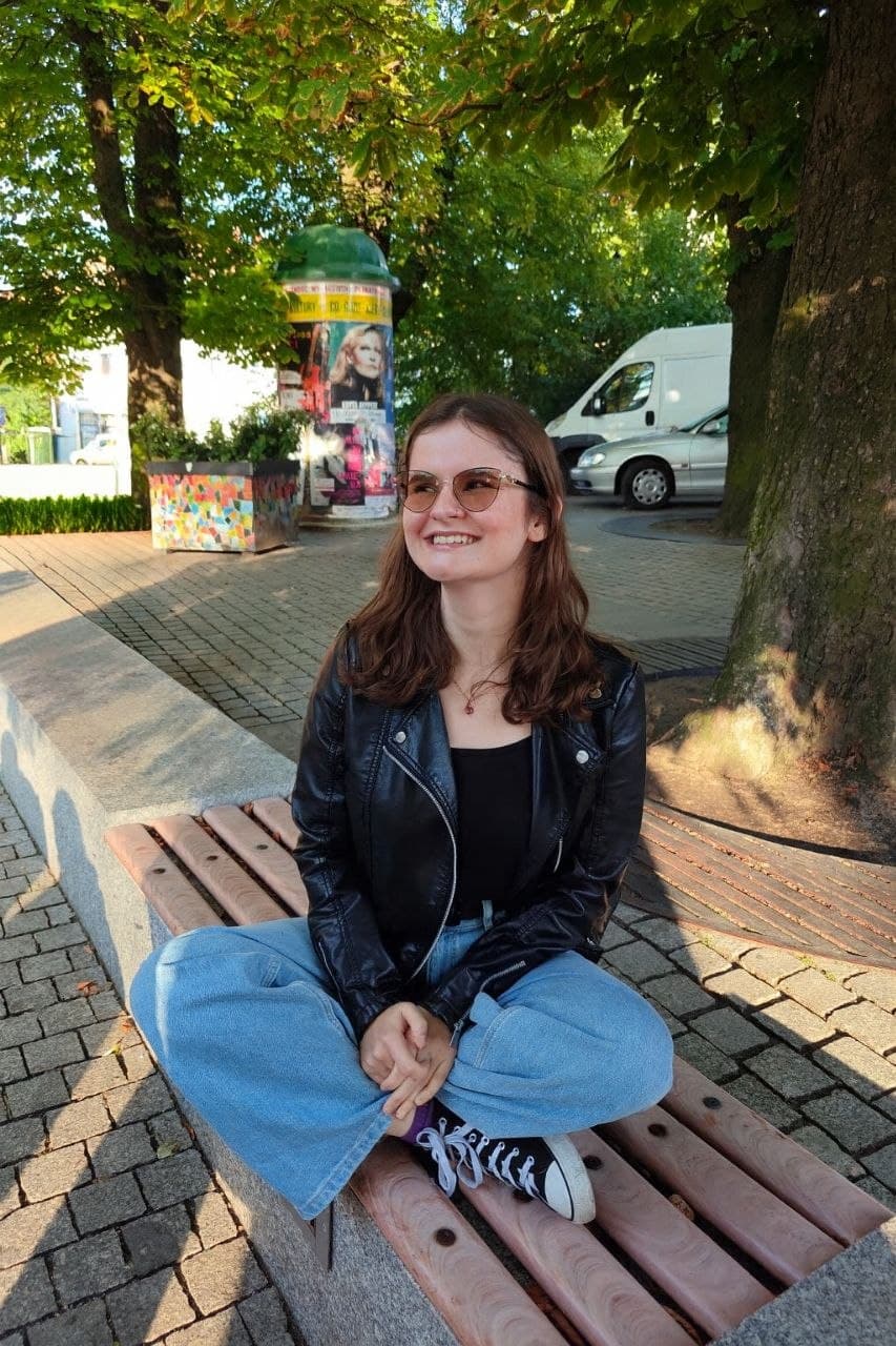 Asia — Lektorka języka angielskiego